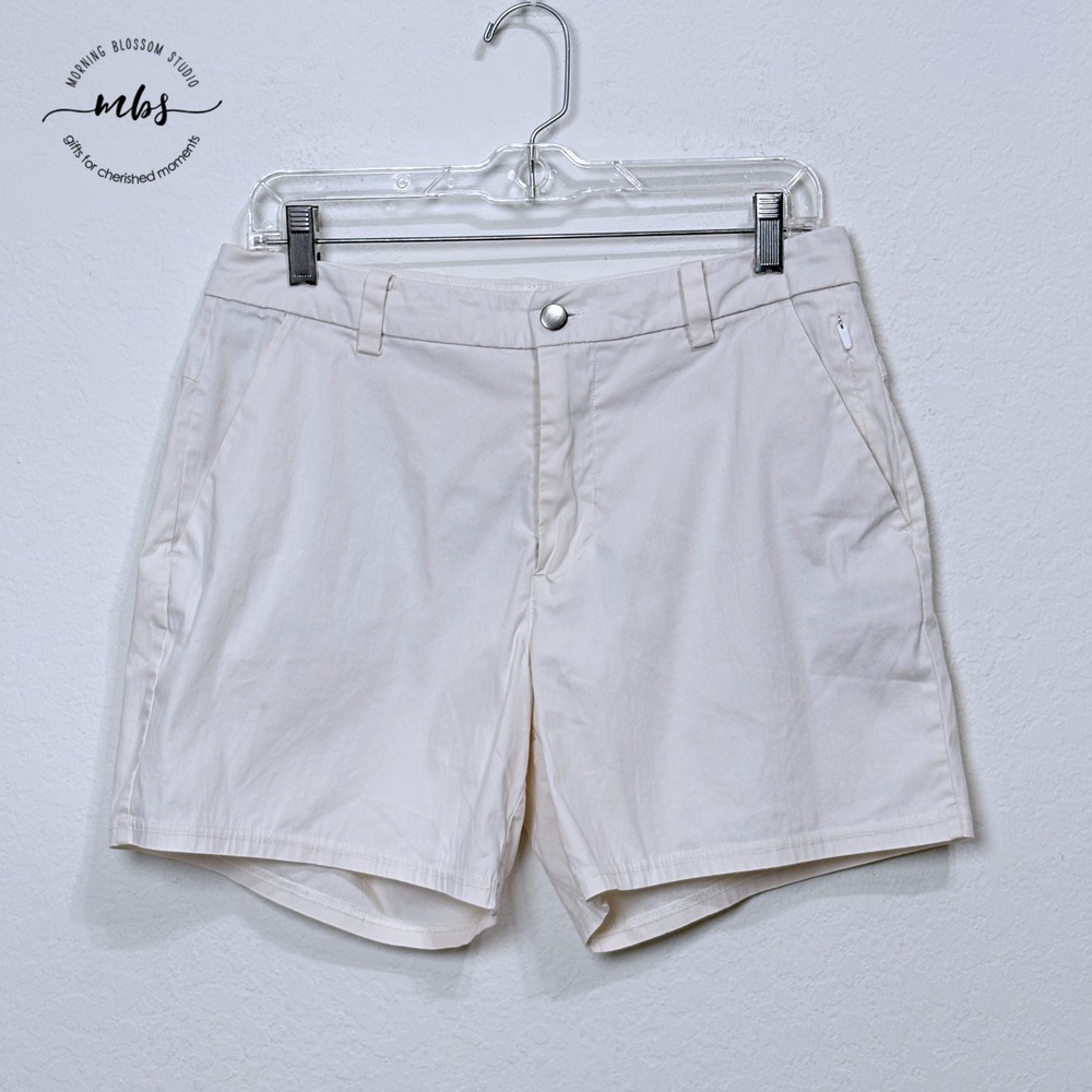 Lululemon Commission Chino Golf Shorts Beige Preppy Athleisure Men 30